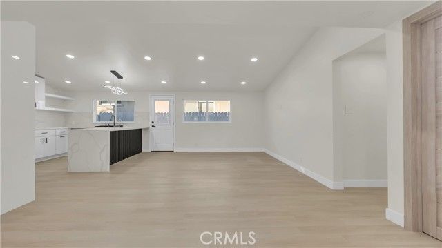 10334 Louise, Granada Hills (los Angeles), CA 91344