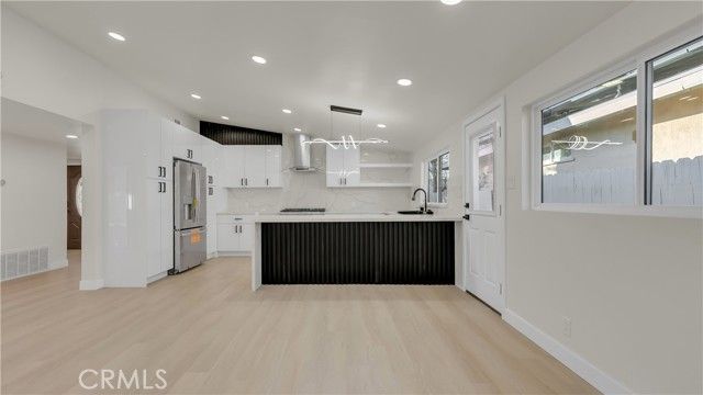 10334 Louise, Granada Hills (los Angeles), CA 91344