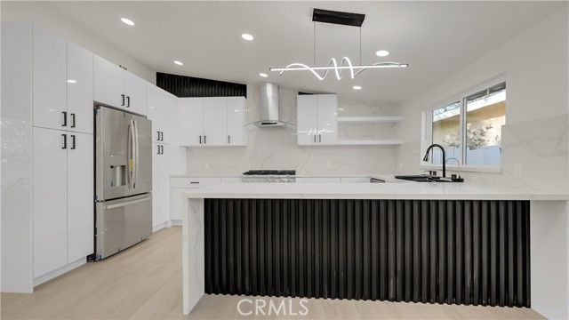 10334 Louise, Granada Hills (los Angeles), CA 91344