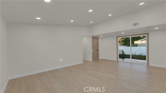 10334 Louise, Granada Hills (los Angeles), CA 91344