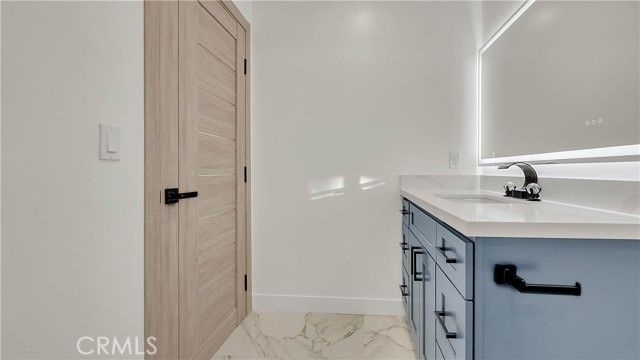 10334 Louise, Granada Hills (los Angeles), CA 91344