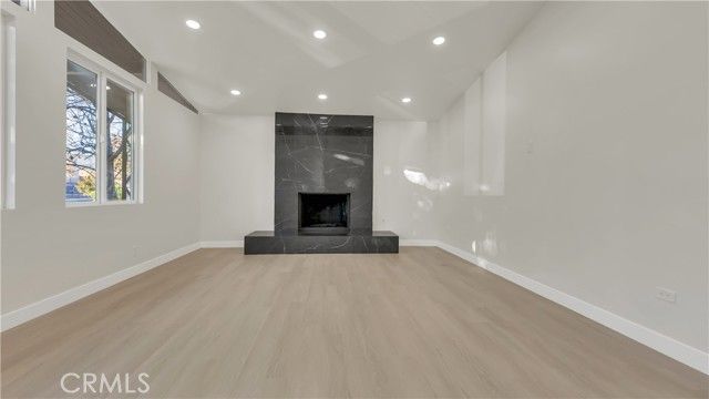 10334 Louise, Granada Hills (los Angeles), CA 91344