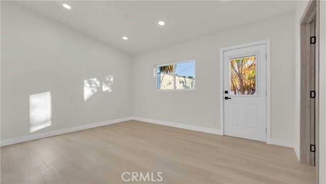 10334 Louise, Granada Hills (los Angeles), CA 91344