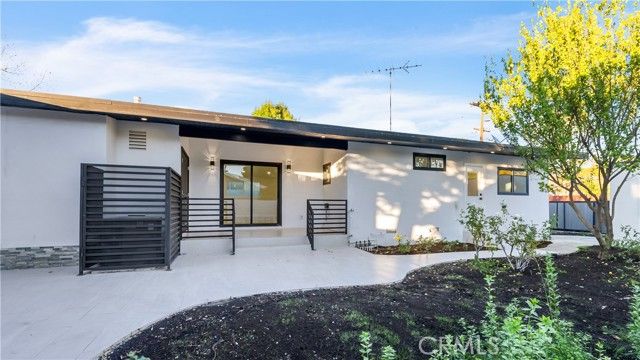 10334 Louise, Granada Hills (los Angeles), CA 91344