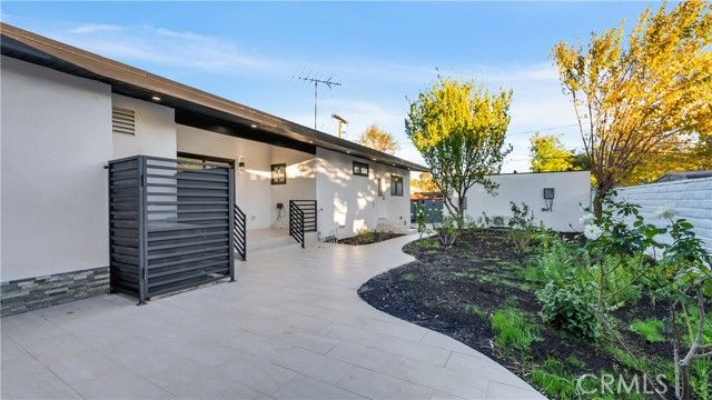 10334 Louise, Granada Hills (los Angeles), CA 91344
