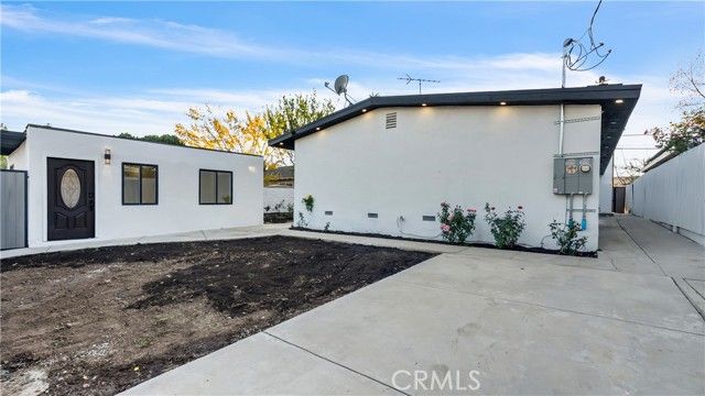10334 Louise, Granada Hills (los Angeles), CA 91344
