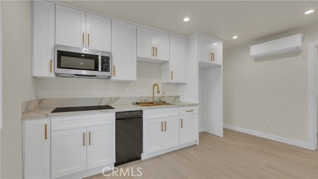 10334 Louise, Granada Hills (los Angeles), CA 91344