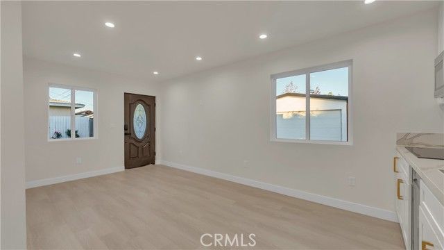 10334 Louise, Granada Hills (los Angeles), CA 91344