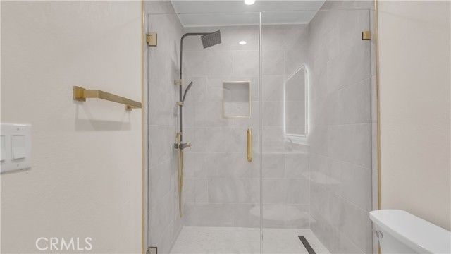 10334 Louise, Granada Hills (los Angeles), CA 91344