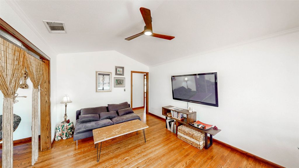 3100 Lakeland Street, Fort Worth, TX 76111 — photo 5