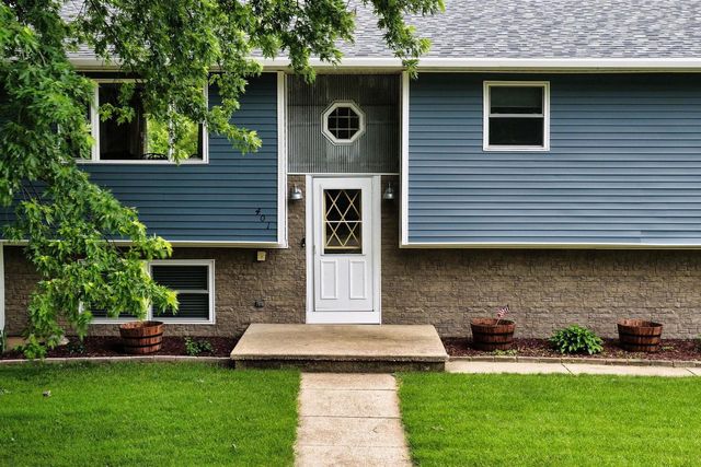401 Linda Road, Mount Horeb, WI 53572