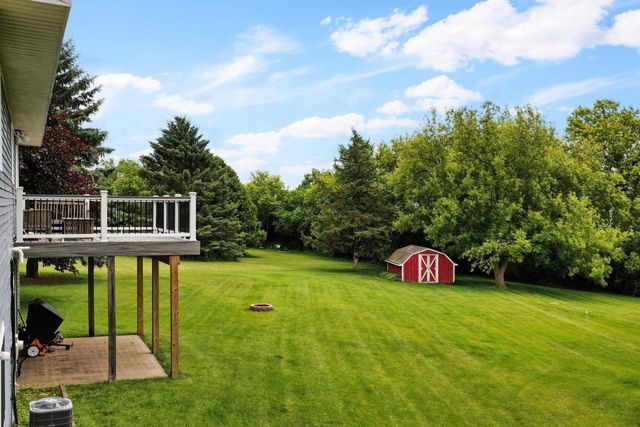 401 Linda Road, Mount Horeb, WI 53572