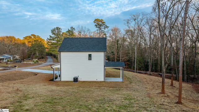 124 Guest Circle, Anderson, SC 29621