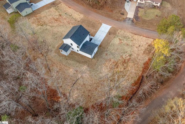 124 Guest Circle, Anderson, SC 29621