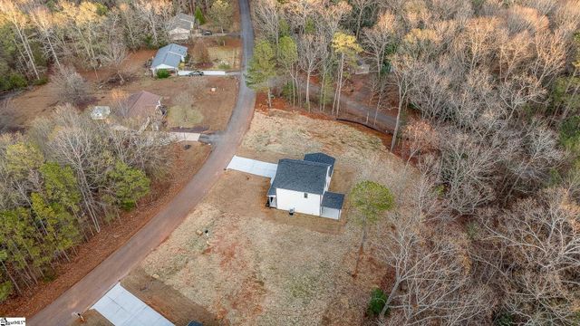 124 Guest Circle, Anderson, SC 29621