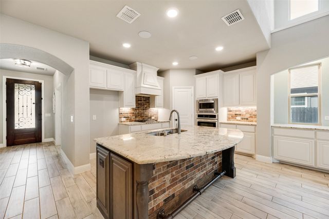 1705 Emma Pearl Lane, Little Elm, TX 75068