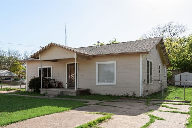 132 San Saba Avenue, Benbrook, TX 76126
