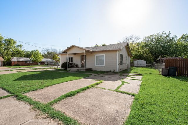 132 San Saba Avenue, Benbrook, TX 76126