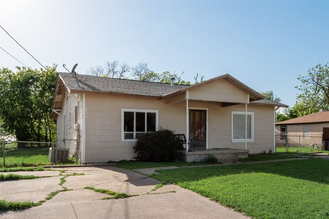 132 San Saba Avenue, Benbrook, TX 76126