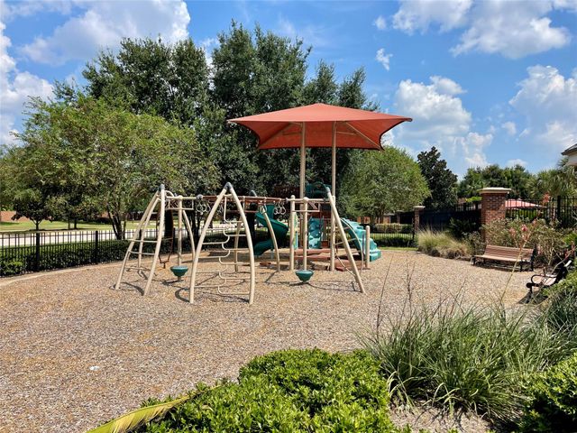 6915 Brewster Lane, Missouri City, TX 77459