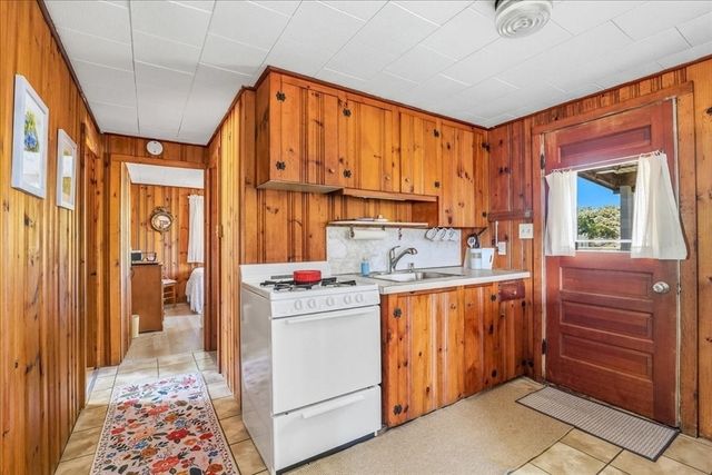 42 Kim Path, Mashpee, MA 02649