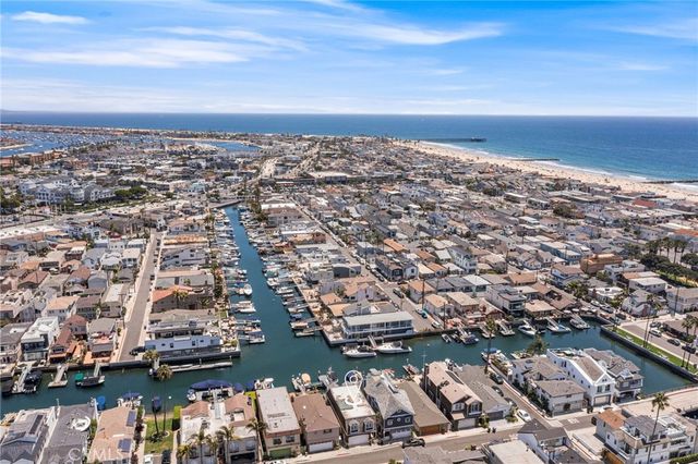 408 38th Street, Newport Beach, CA 92663