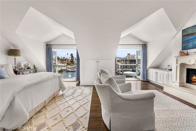 408 38th Street, Newport Beach, CA 92663