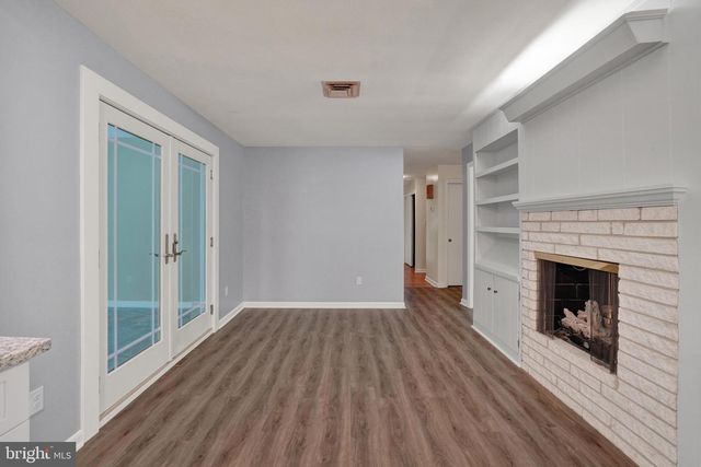 385 TRI HILL DR, York, PA 17403
