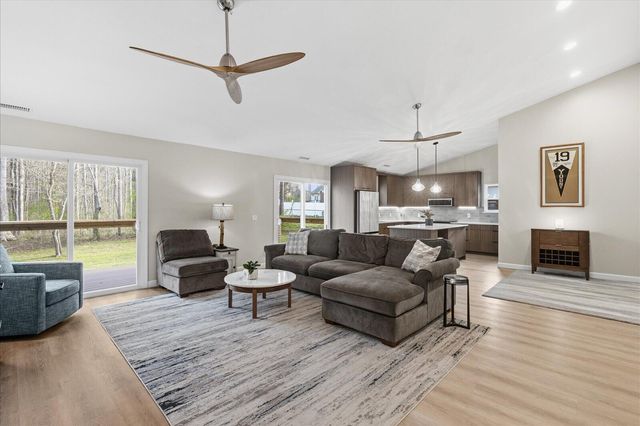 34 Woodland Court, Trenton, GA 30752