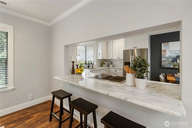 23305 98th Avenue S, Kent, WA 98031