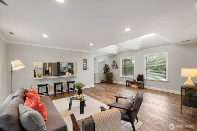 23305 98th Avenue S, Kent, WA 98031