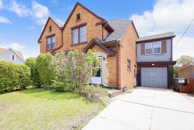 1107 Columbus STREET, Manitowoc, WI 54220