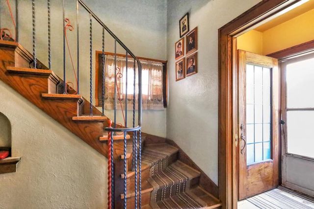 1107 Columbus STREET, Manitowoc, WI 54220