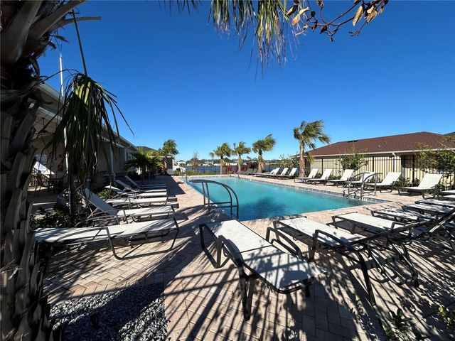 2706 89TH STREET CIRCLE E, Palmetto, FL 34221