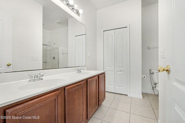 4366 Fitzroy Reef Drive, Mims, FL 32754