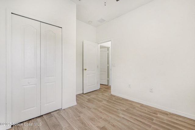 4366 Fitzroy Reef Drive, Mims, FL 32754