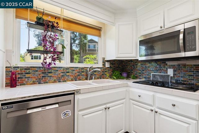 3355 Glendora Dr, Martinez, CA 94553