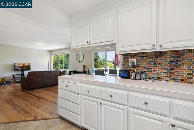 3355 Glendora Dr, Martinez, CA 94553