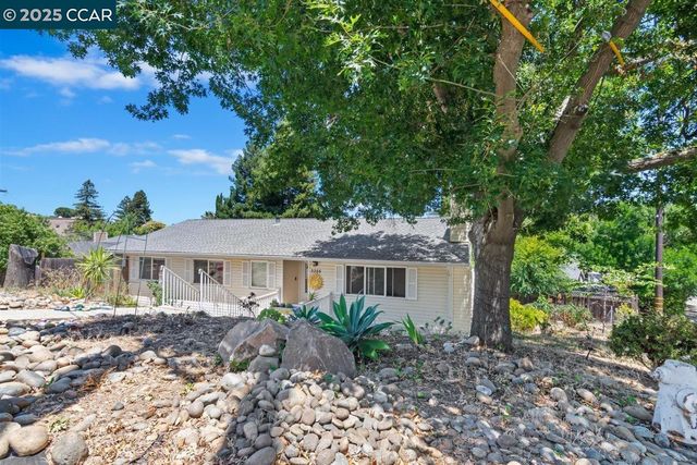 3355 Glendora Dr, Martinez, CA 94553
