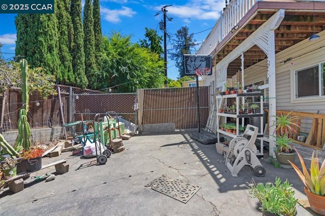 3355 Glendora Dr, Martinez, CA 94553