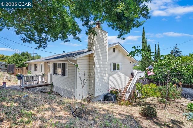 3355 Glendora Dr, Martinez, CA 94553
