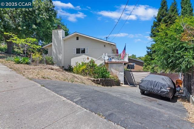 3355 Glendora Dr, Martinez, CA 94553