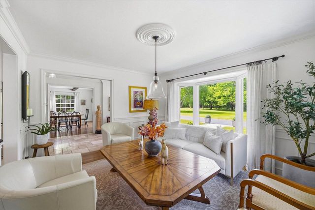 9431 W Hawthorne ROAD, Mequon, WI 53097