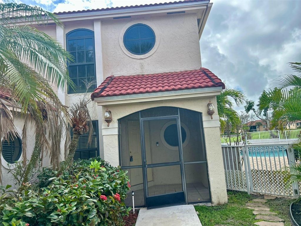 Image 2 of property listing at 12420 SUMMER SPRINGS DRIVE, Boynton Beach, FL 33437