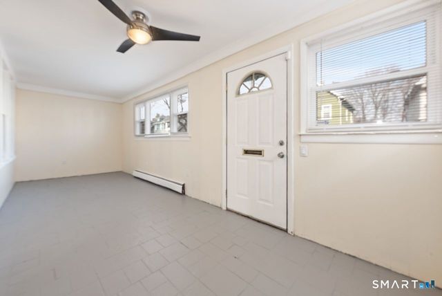 39 Irvington Street, New Haven, CT 06513