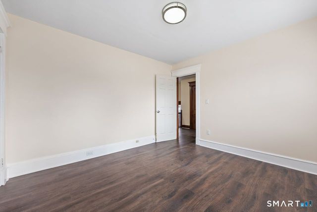 39 Irvington Street, New Haven, CT 06513