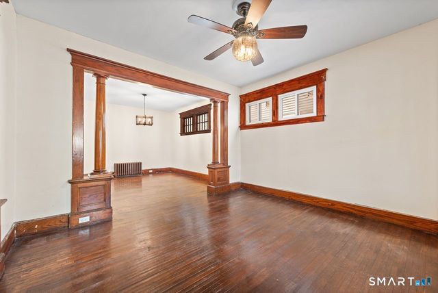 39 Irvington Street, New Haven, CT 06513