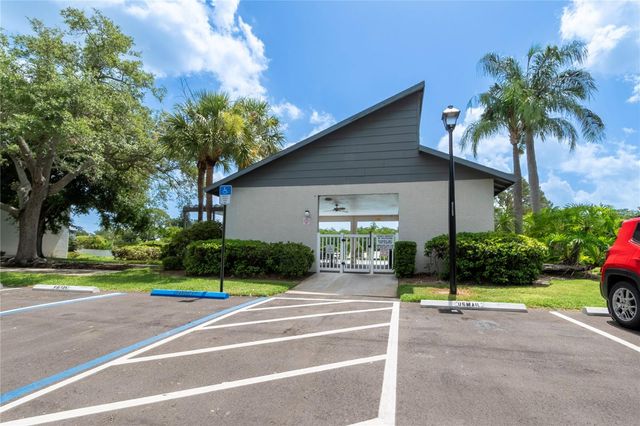 11201 122ND AVENUE 234, Largo, FL 33778