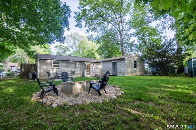 37 Lake Street, Ledyard, CT 06339
