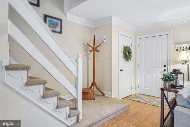 154 LAFAYETTE CT, Trappe, PA 19426